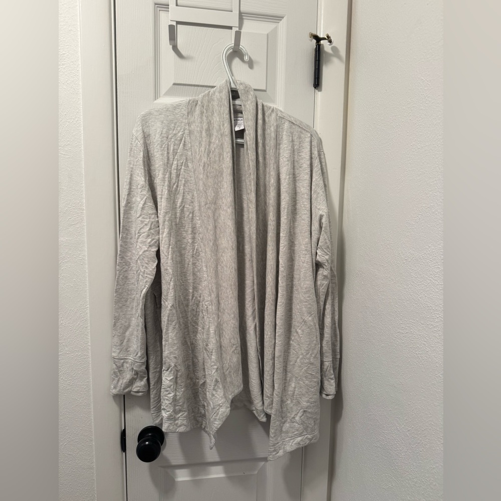 Athleta Gray Pranayama Wrap - Euc - image 1